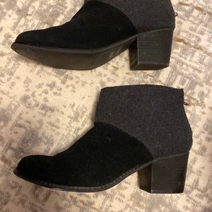 Toms ankle boots